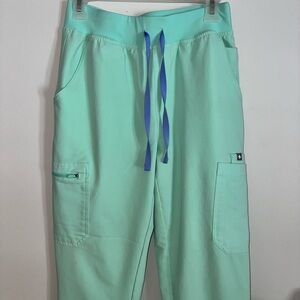 FIGS Yola High Wasited Skinny Scrub Pant